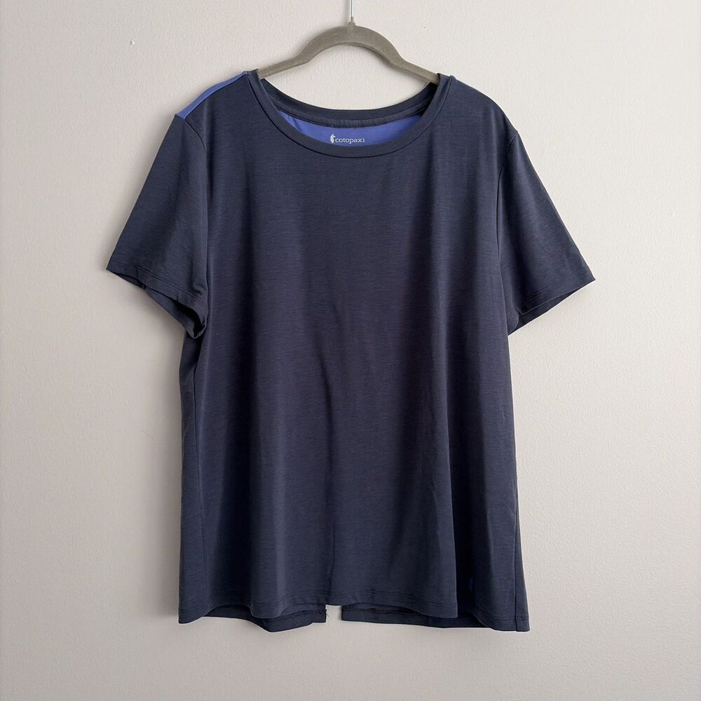 Cotopaxi Womens Blue Shirt Size XL Performance Tee Split Back Outdoor Casual